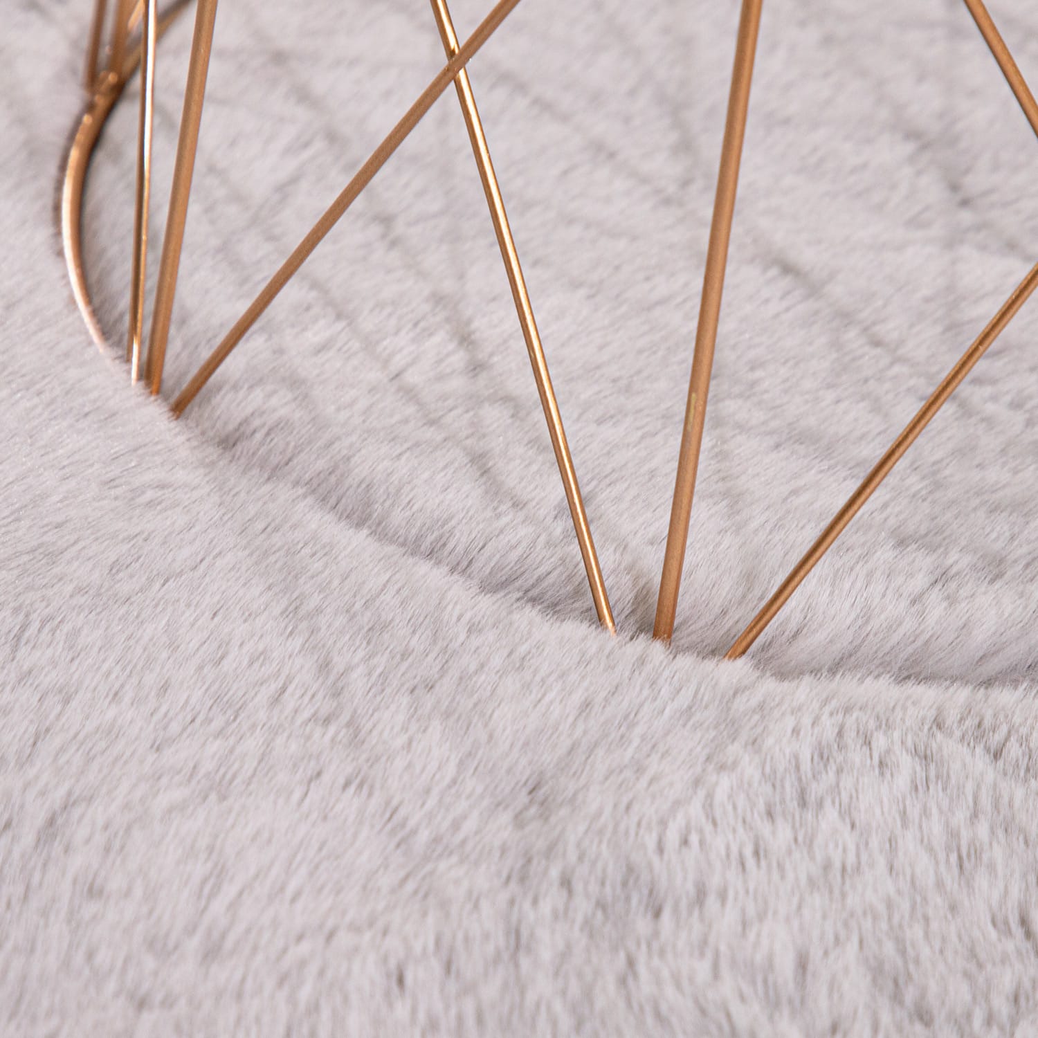 Comfy 340 – minimalistisch, pflegeleicht, sehr weicher Teppich