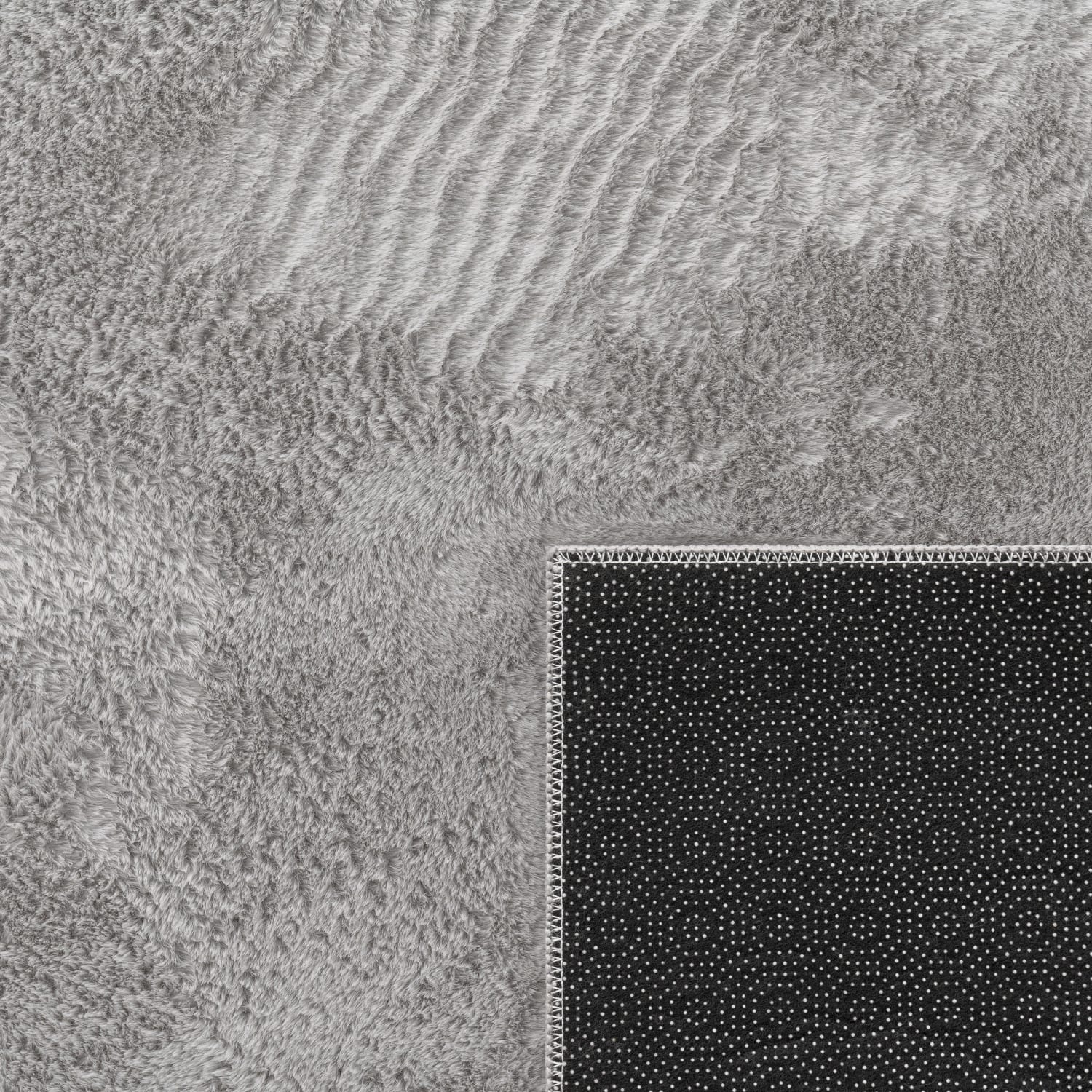 Soft 380 – klassisch, pflegeleicht, weicher Teppich