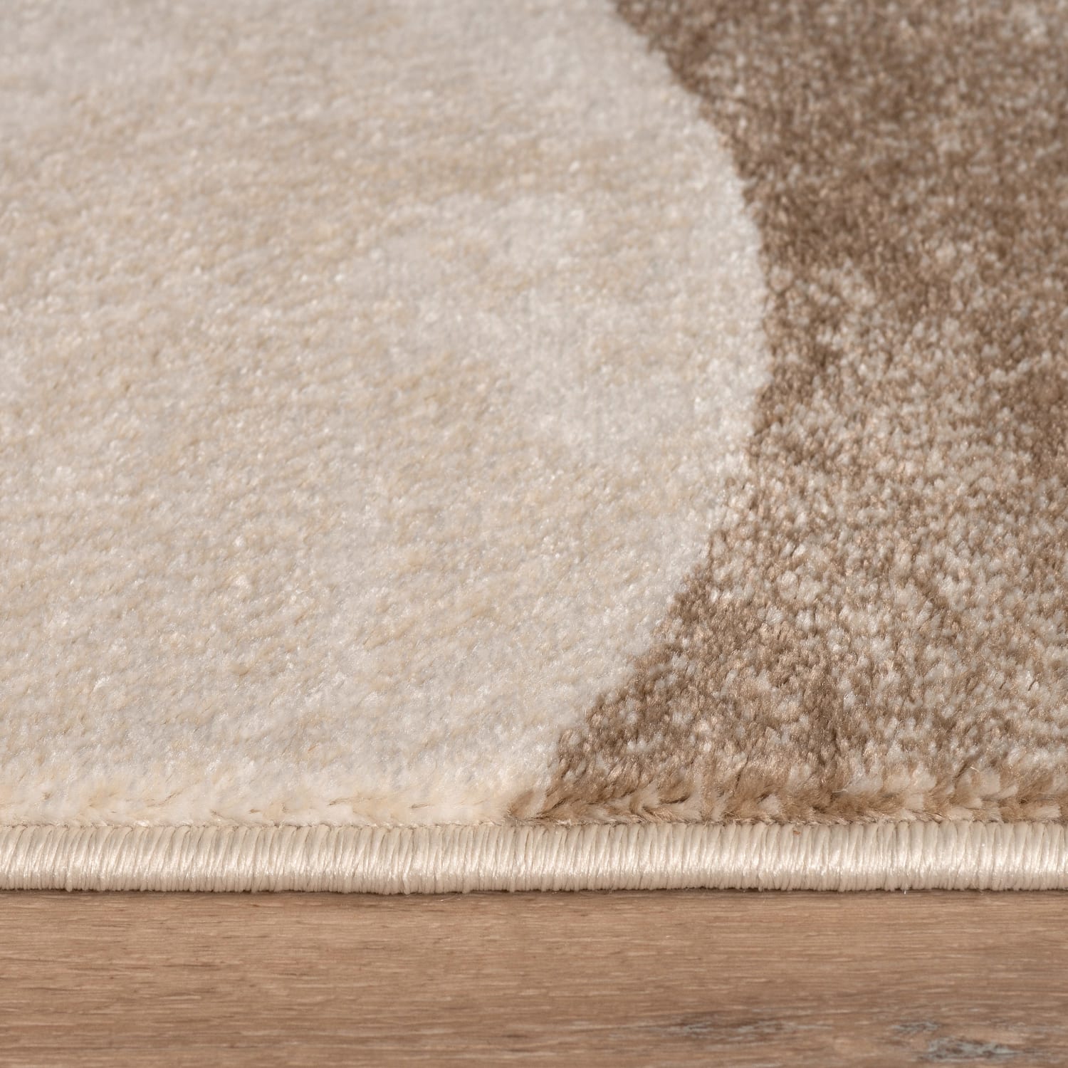 Tuana 216 – modern, pflegeleicht, weicher Teppich