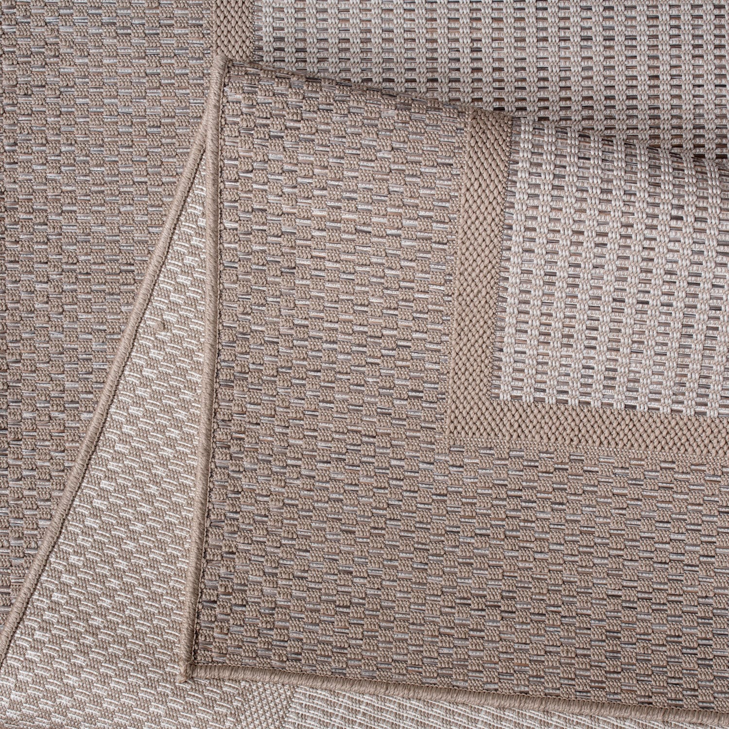 Vermont 195 – modern, pflegeleicht, flacher Teppich