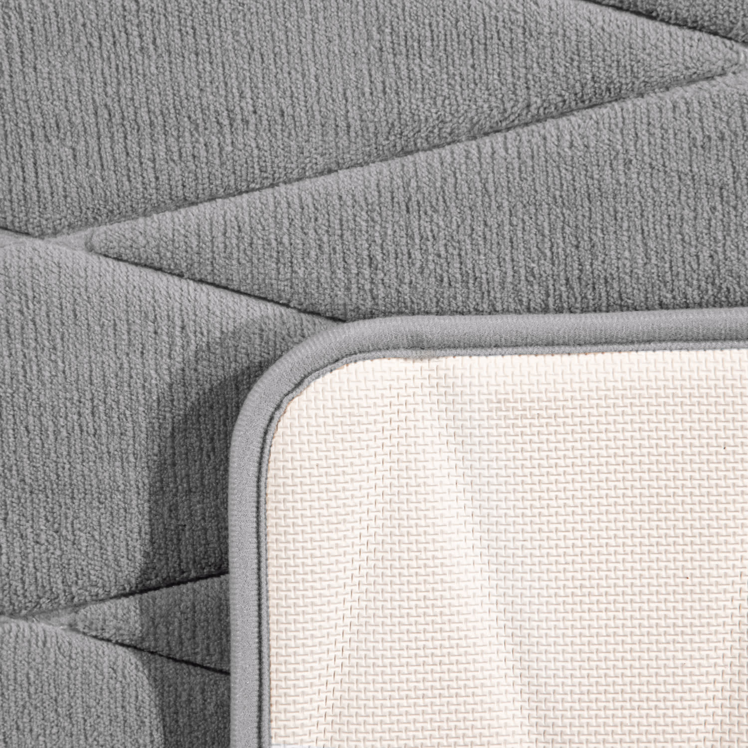 Corby 254 – modern, flacher Teppich