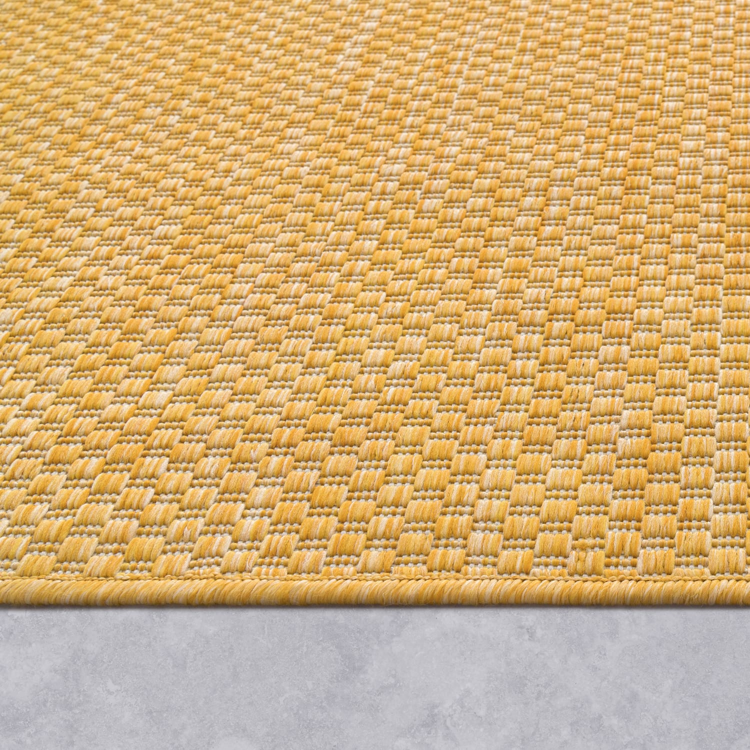 Venedig 165 – minimalistisch, pflegeleicht, flacher Teppich