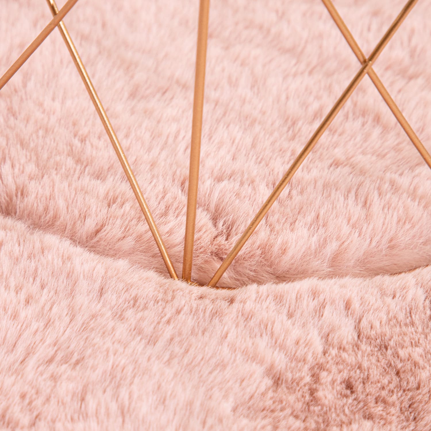 Comfy 340 – minimalistisch, pflegeleicht, sehr weicher Teppich